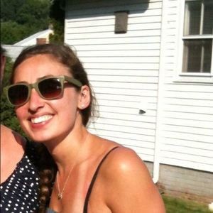 Meet your Posher, Samantha